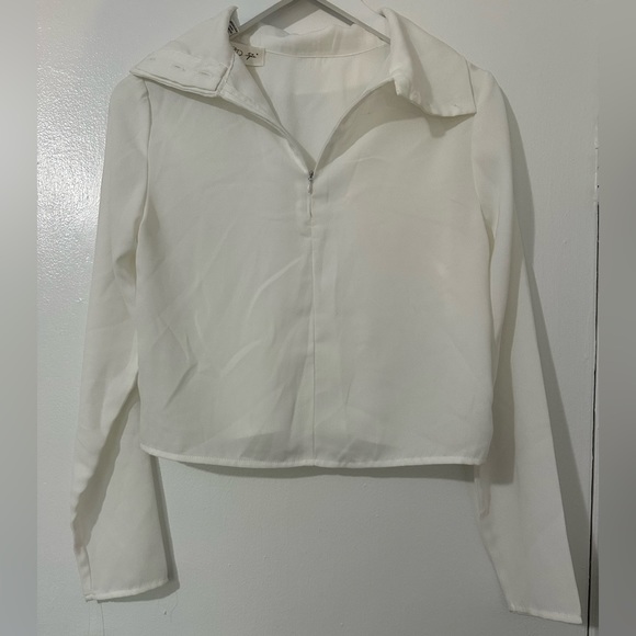 BNWT white cropped blouse - Picture 1 of 2